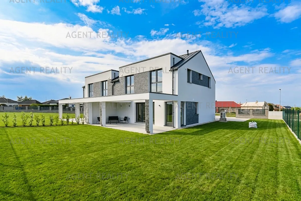 Prodej rodinného domu 156 m², pozemek 376 m²